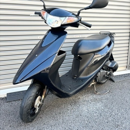 2628.高年式FI車両アドレスv50 白メーターバッテリー新品千葉県