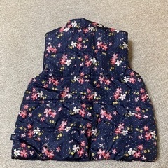 【8月お渡し不可】  GAP ダウンベスト 子供用品 キッズ用品 子供服の画像