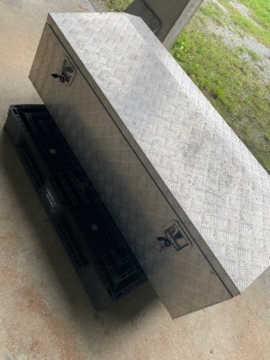 アルミ工具箱 1500x600x500mm 特大 アルミ製 ツールボックス 大型 アルミチェッカー トラック荷台 縞板 ボックス 鍵付き 工具箱 道具箱 盗難防止 アルミ工具BOX