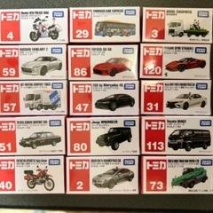 トミカ　15種類　全部で2800円