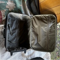 スーツケースの画像