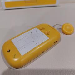 docomoキッズケータイ　イエローの画像
