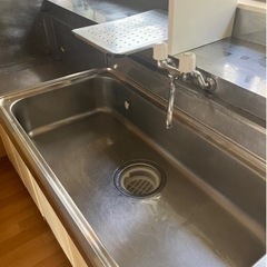 何でも屋【女性従業員も居ます】 - 地元のお店