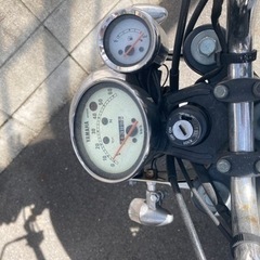 YB-1の画像