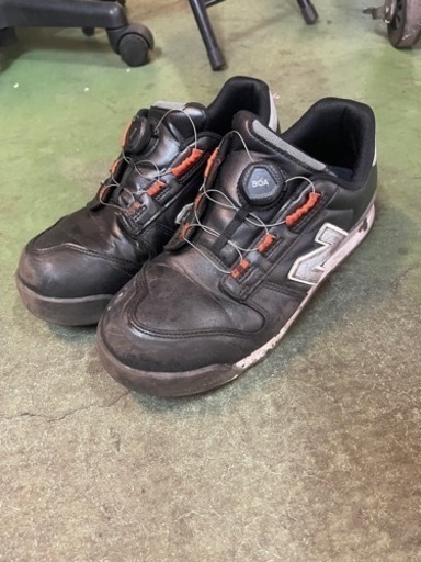 ニューバランス　安全靴　BOA 25センチ