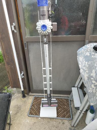 掃除機 dysonV6