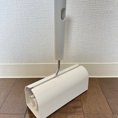 【取引決定】無印　コロコロ　カーペットクリーナー