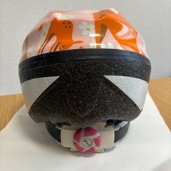 自転車ヘルメット　安全、保護グッズの画像