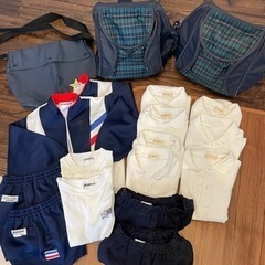 浜松海の星幼稚園　制服等　18点　