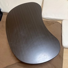 丸みが可愛いローテーブル　一人暮らしにぴったりの画像