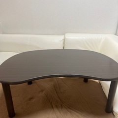 丸みが可愛いローテーブル　一人暮らしにぴったりの画像