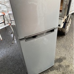 家電 キッチン家電 冷蔵庫☆2019年製☆118L☆ARM-11...