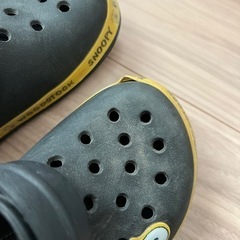 クロックス スヌーピー キッズ 18センチの画像