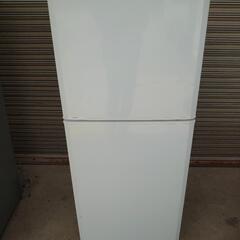 2ドア冷蔵庫   三菱   136L    2009年製