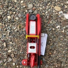 油圧ジャッキー2t決まりました