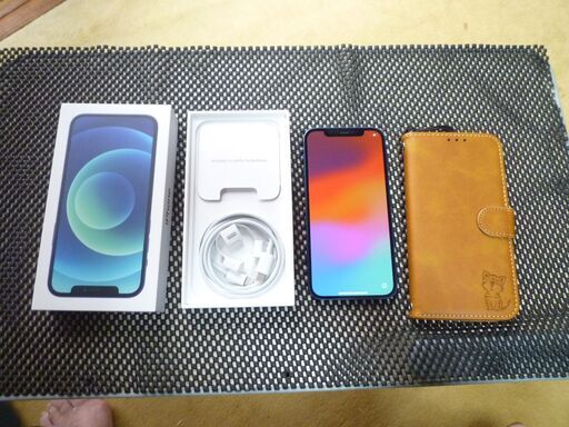 iphone12 本体 128 simフリー　ブルー