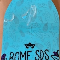 スノーボードジャンク品とボードケースセットの画像