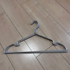 無印良品　アルミハンガー7本組の画像