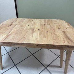 伸長テーブル　伸縮テーブルの画像