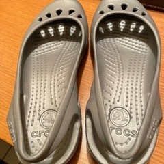CROCS サンダルの画像