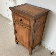 アジアン　キャビネットの画像