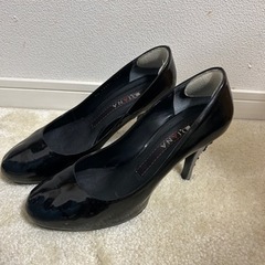 DIANA 23cm ハイヒール 9cm black エナメルの画像