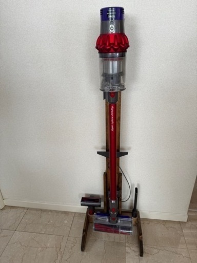 専用ですダイソン　sv12 Dyson 掃除機　木製スタンド　掃除機スタンド