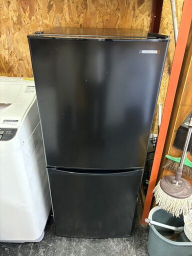 ☆中古￥13,800！IRIS OHYAMA　142㍑2ドア冷蔵庫　家電　2021年製　IRSD-14A-B型　幅50cmｘ奥行55cmｘ高さ122cm　【BD084】