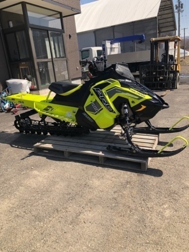 2019年　スノーモービル　ポラリス850 キャタ155   3インチ　エンジンノーマル　カスタム多数 距離 2070キロ 新車購入ワンオーナー