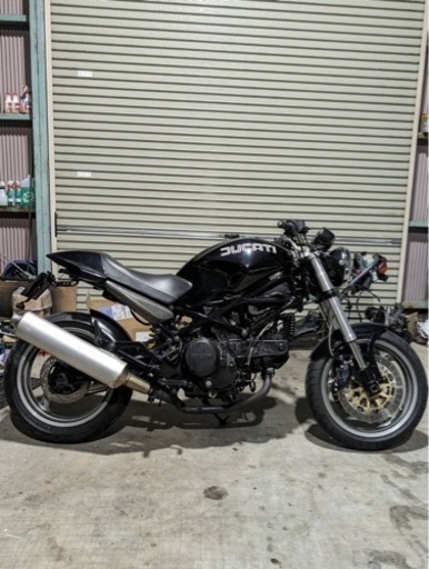 ドカティー モンスター 800 カスタム車両 全塗装 フレーム塗装済み  HRMガレージ