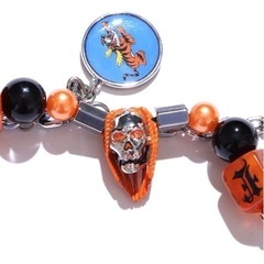 EVAEMOB＋TYGA/エバーモブネックレスの画像