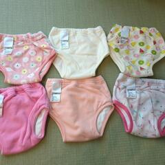 【取引中】トレーニングパンツ　６枚　女の子用の画像
