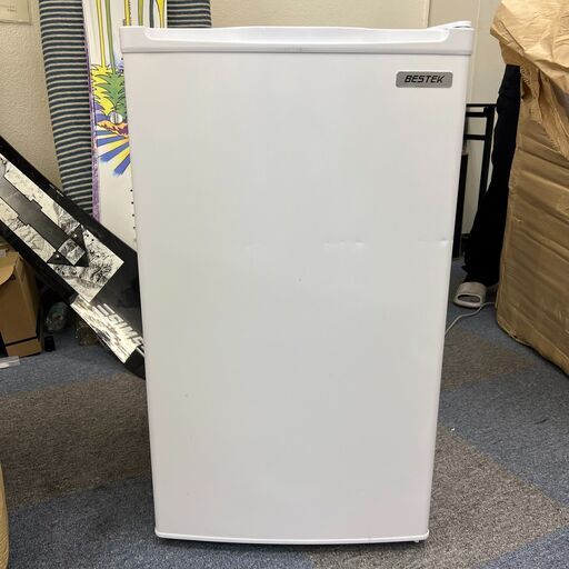 【稼動品】BESTEK ベステック フリーザー 1ドア冷凍庫 生活家電 BTLD109 60L シルバー 2019年製 直冷式 中古