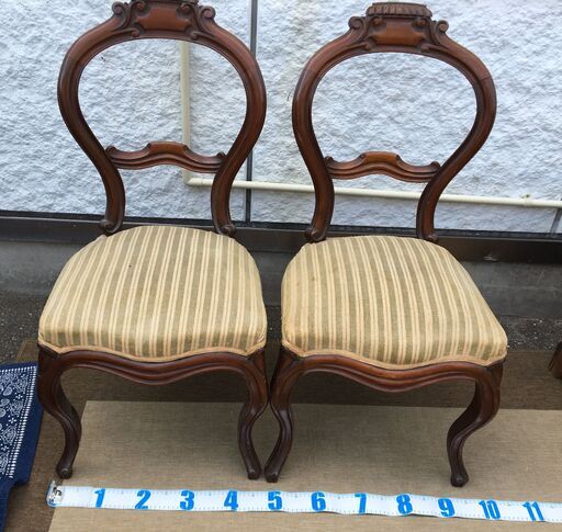 EA228)ダイニングチェア2脚セット アンティーク 猫脚 ヨーロッパ輸入品  幅：約45cm 高さ：約96cm 奥行：約45cm 座面高さ：約47cm 中古品【取りに来られる方限定】