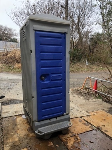 仮設トイレ 簡易水洗式 (良品) (asahi) 名古屋のその他の中古あげます