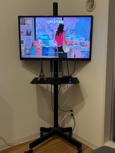大特価！自宅ですぐに見れます！【TV,TV台,Apple tvセット】