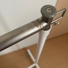 【高さ調節可能】ハンガーラックの画像