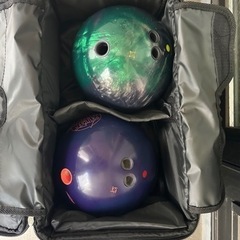 ボウリングボール2個&キャリーケースの画像