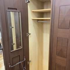【トレファクラパーク岸和田店】府中家具三枚扉入荷致しました。