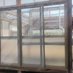 アルミサッシ　障子４枚　網戸２枚　三協アルミ　UST-9459(4)の画像