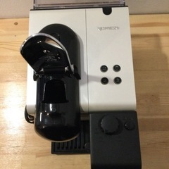 Nespresso Lattissima+ コーヒーメーカー F421の画像