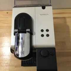 Nespresso Lattissima+ コーヒーメーカー F421の画像