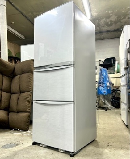 札幌引取り歓迎 13年製 東芝 TOSHIBA 340L 3ドア冷蔵庫 GR-E34N 右開き