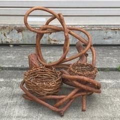 木製の小物入れ