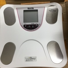 タニタ　体重体組成計　BC-754-WHの画像