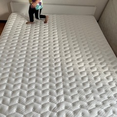 家具  マットレス　クイーン　ベッド