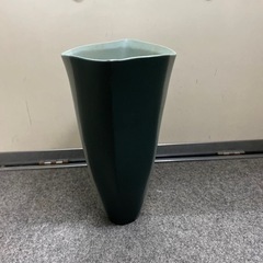 いけばな　一輪挿し　陶器製　生け花　フラワーベース　花瓶の画像