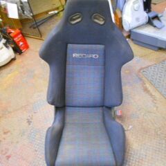 RECARO セミバケットシート、引取り限定になります。