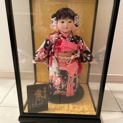 市松人形　ガラスケース入りの画像