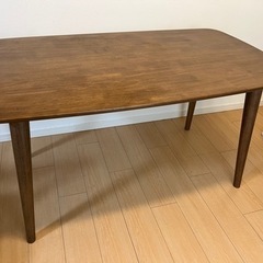 （決まりました）ニトリ　ダイニングテーブル　4人用の画像